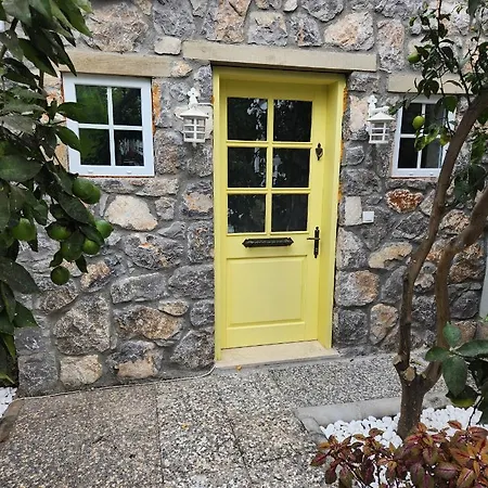 Feriehus Kayi Kottage In Peaceful Calis Few Minutes From Calis Sunny