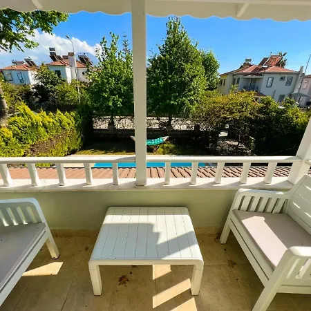 Kayi Kottage In Peaceful Calis Few Minutes From Calis Sunny Feriehus
